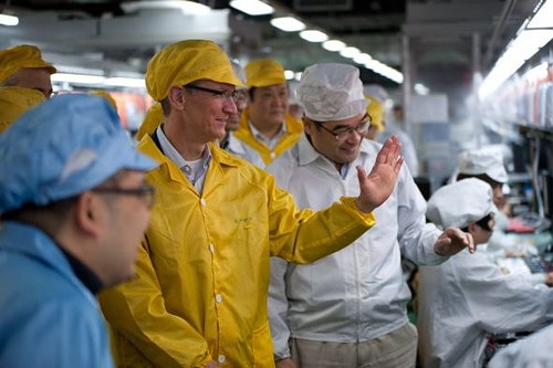 photo of Foxconn building $2.9 billion plant to churn out displays exclusively for Apple image