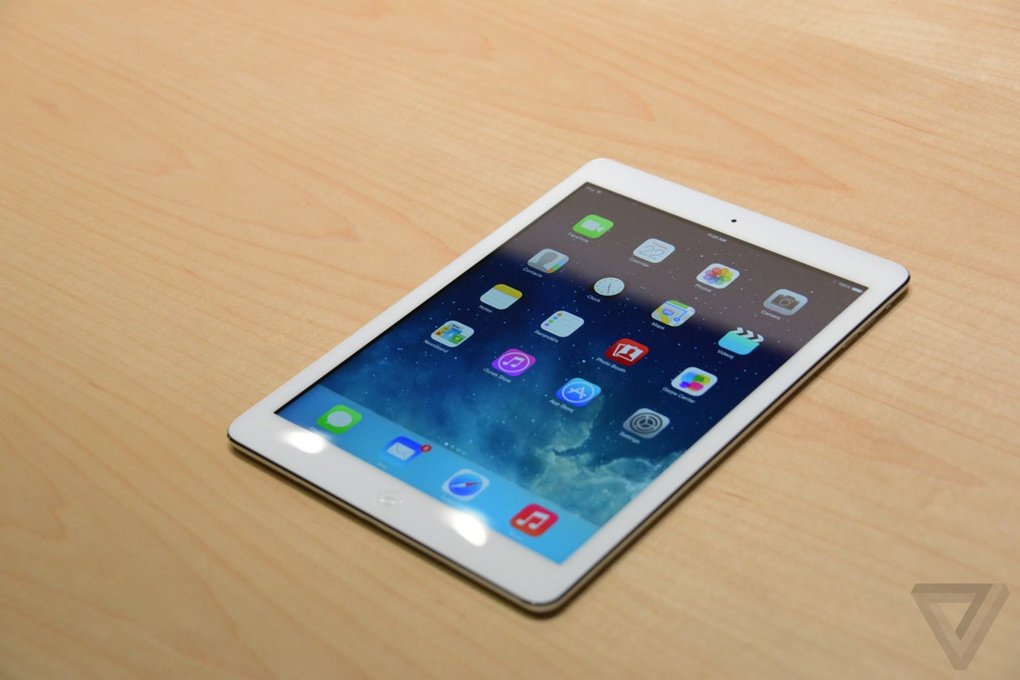 現行機種（iPadAir）は9.7インチ : 2013年に噂された「iPhone6情報」をまとめてみた - NAVER まとめ
