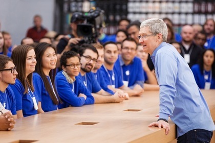 photo of You can have lunch with Tim Cook, for a sizable charity donation image