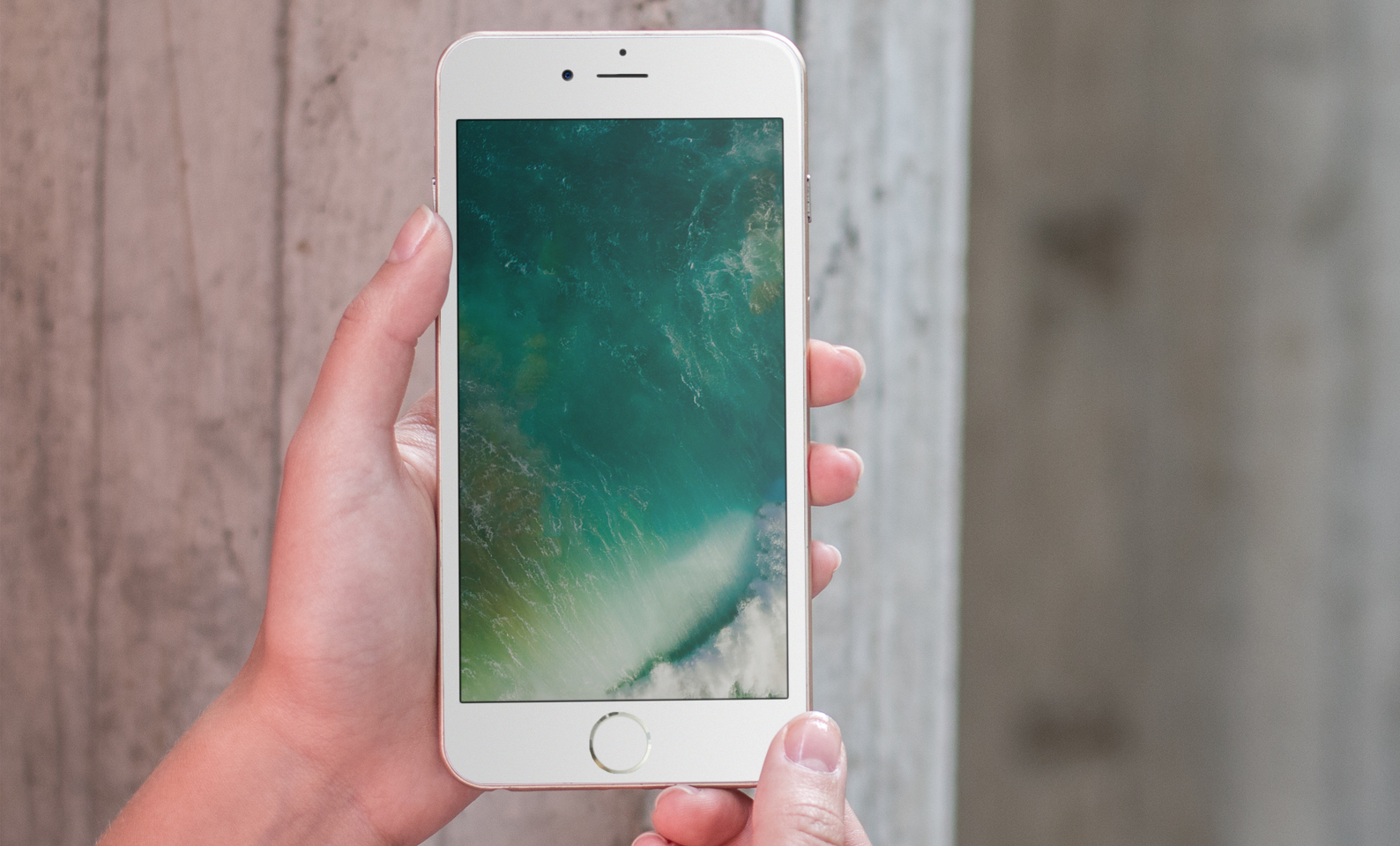 Download the new iOS 10 wallpapers for iPhone and iPad
