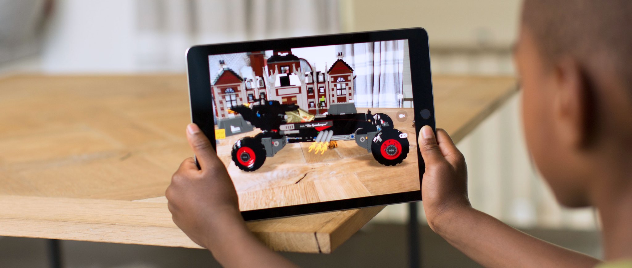 Apple ARKit teaser iPad augmented reality image 001
