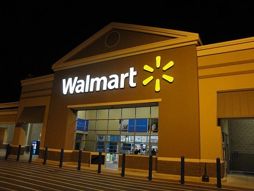 Walmart Black Friday sales begin early with discounts on iPhone 6, iPad