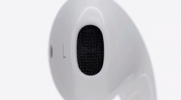 Apple EarPods (air holes 006)