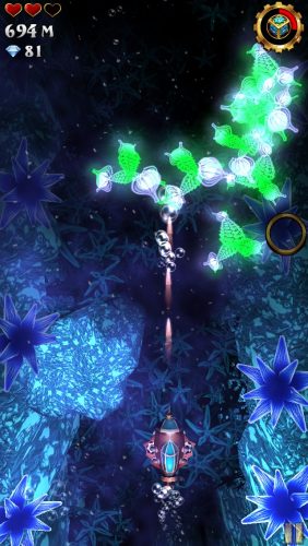 Abyss Attack review: a traditional vertical shooter game