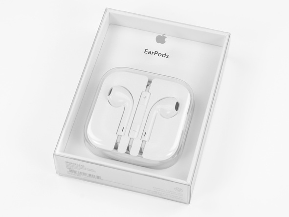 iOS 7 Music EarPods