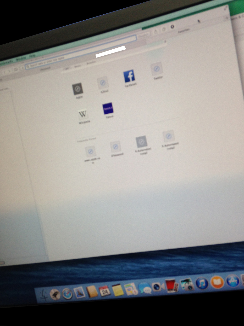 OS X 10.10 UI leak (Safari 001)