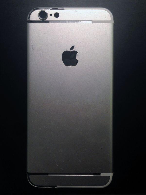 iPhone 6 (backplate, Sonny Dickson 001)