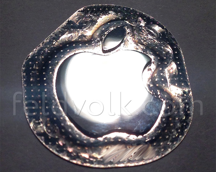 iPhone 6 (embedded logo, Feld and Volk 001)