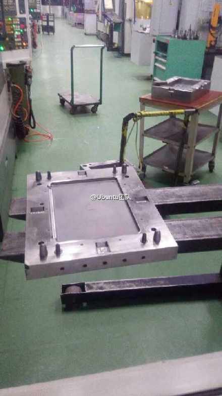 iPad Pro manufacturing mold image 001