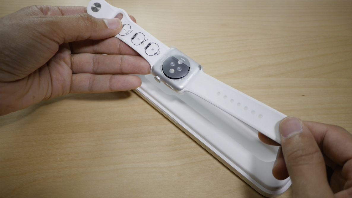 Apple Watch unboxing 2