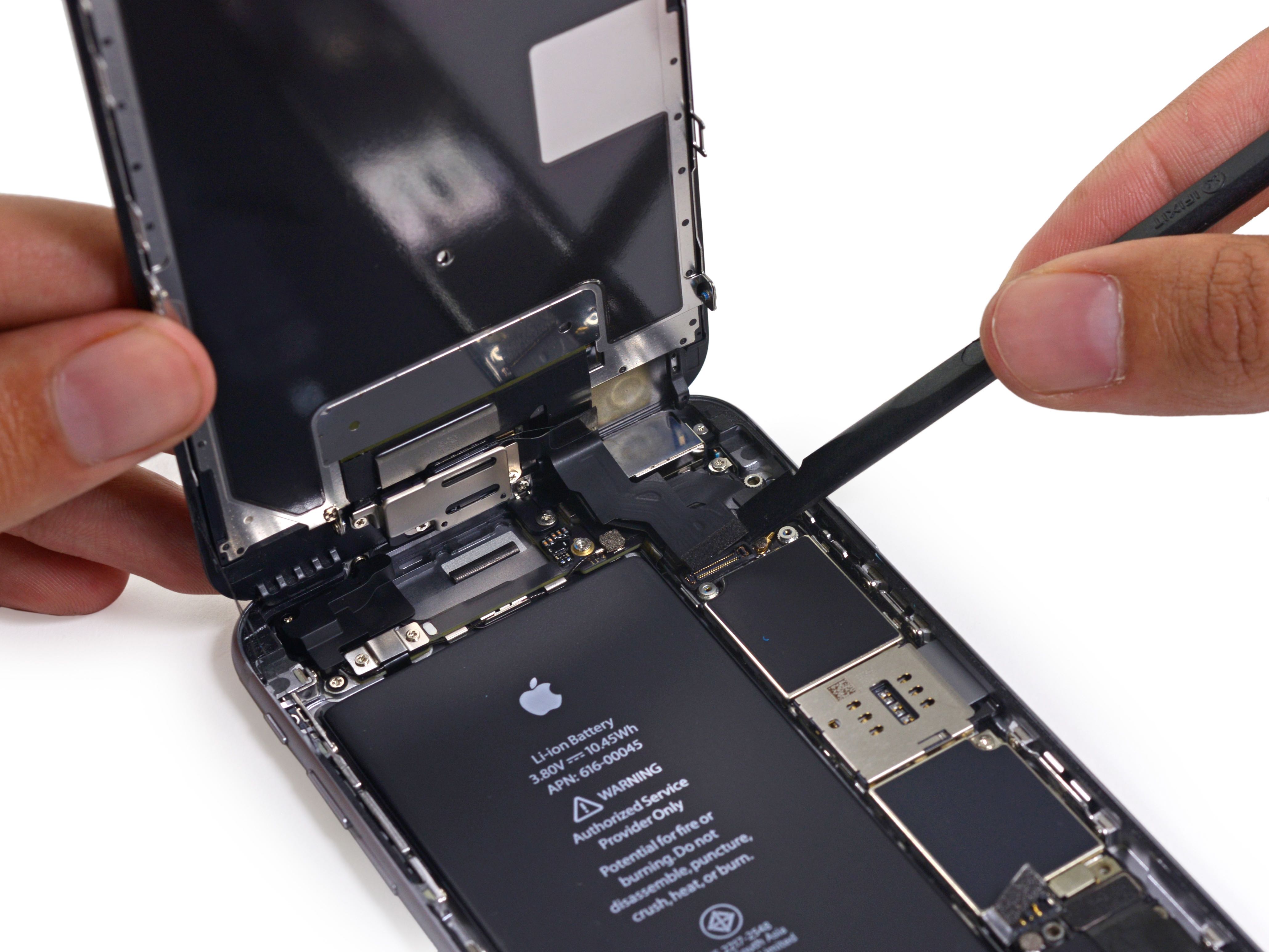 iPhone 6s Plus teardown reveals a 165 mAh battery downgrade versus last  year's iPhone 6 Plus