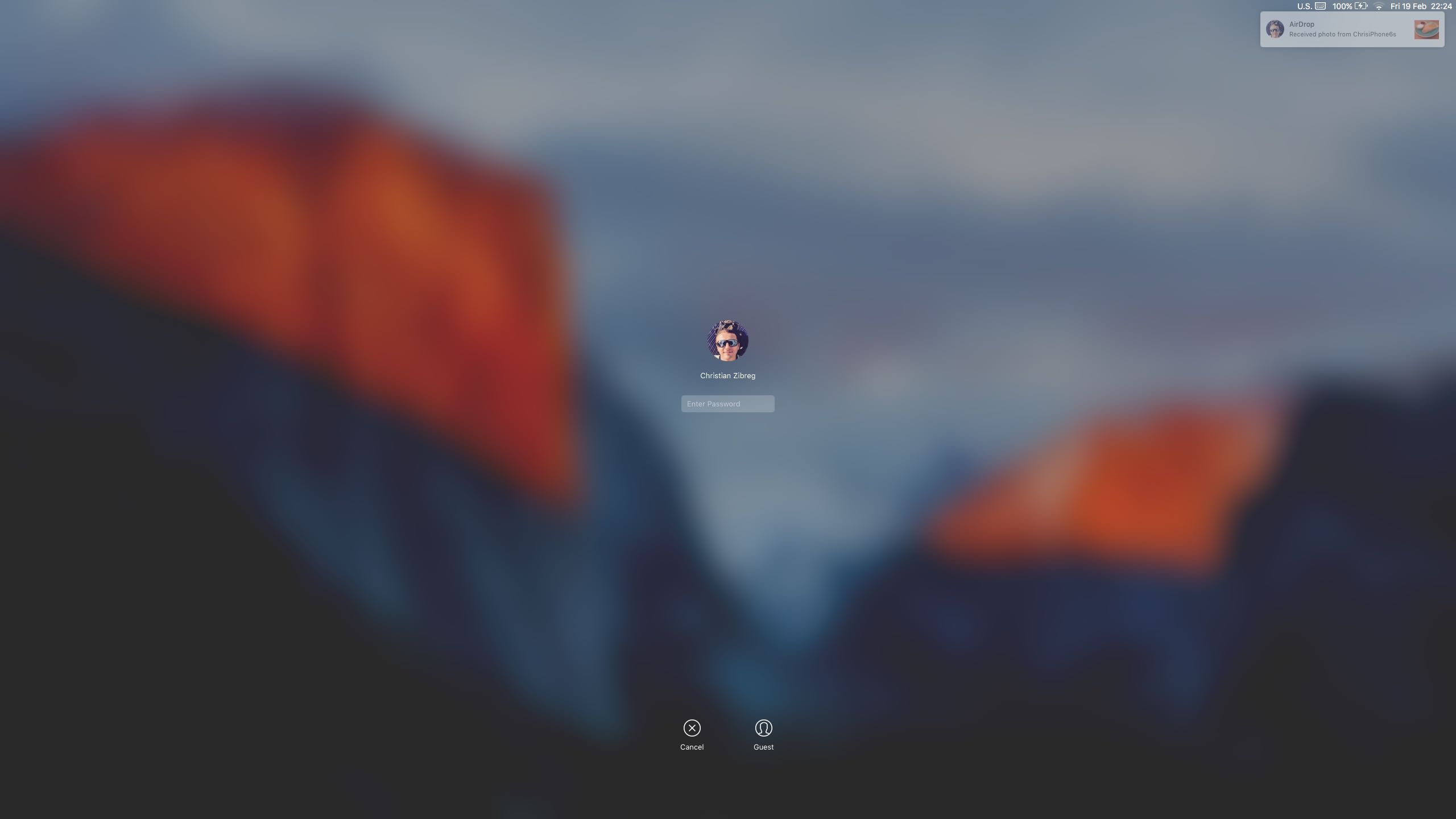 AirDrop notification on Mac's Lock Screen