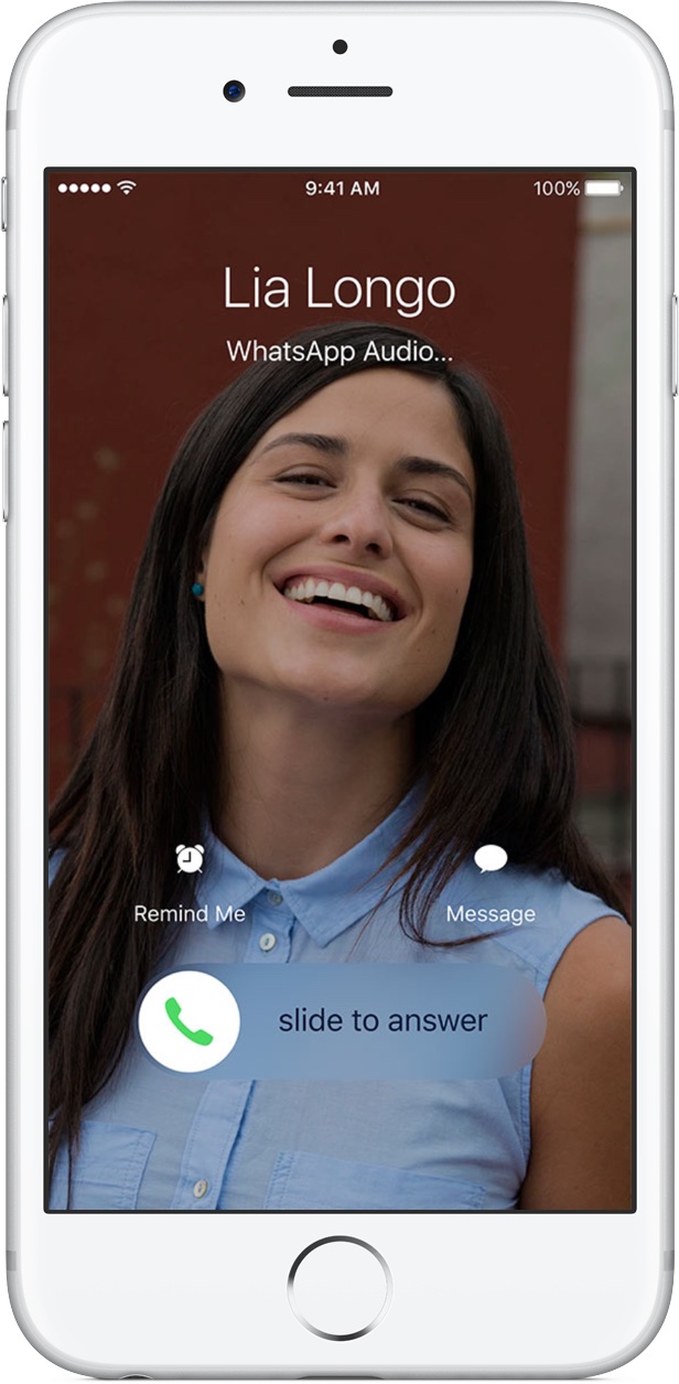 iOS 10 Lock screen WhatsApp Silver iPhone screenshot 001
