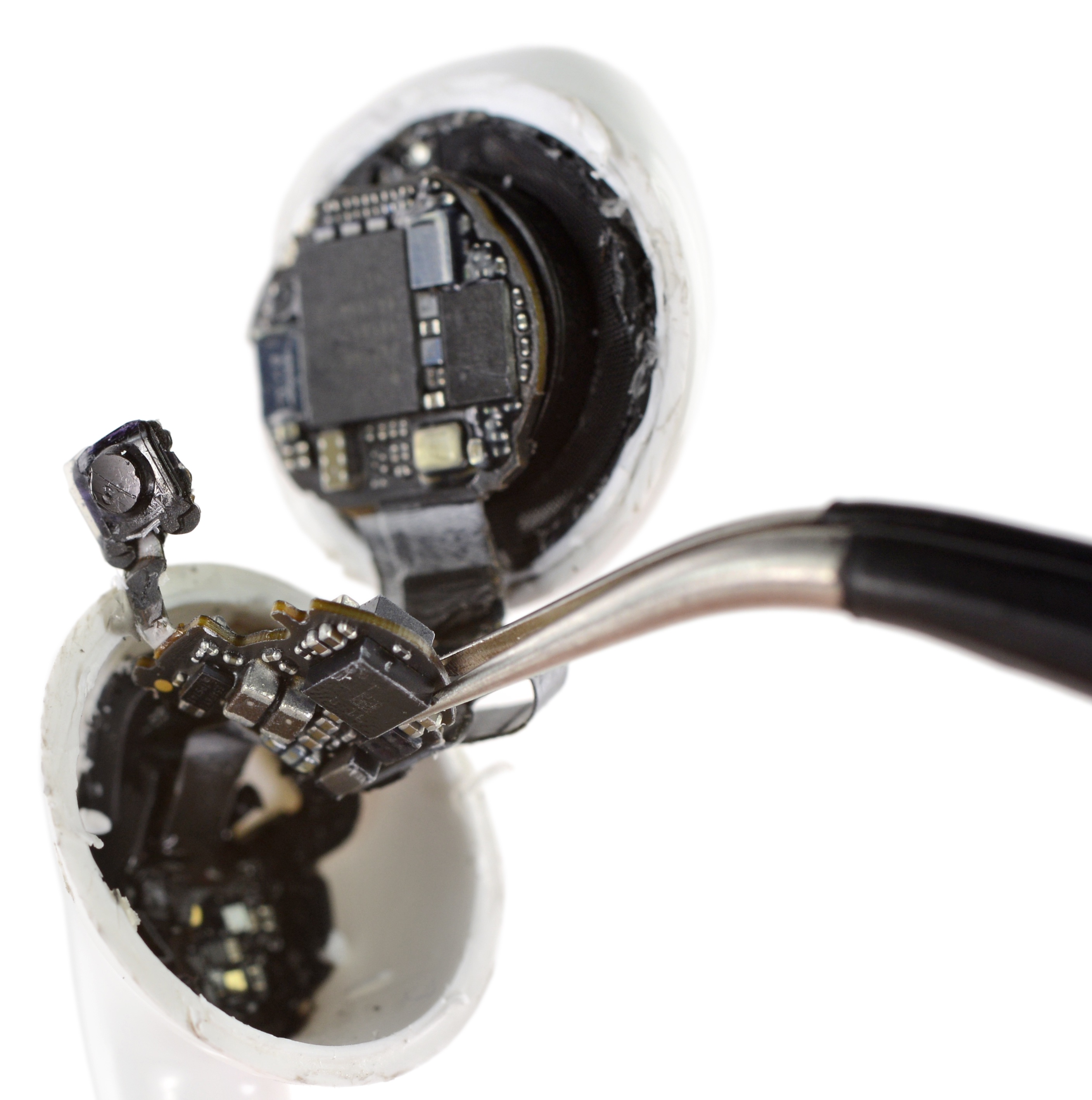 AirPods iFixit image 006