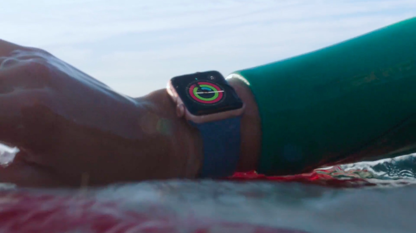 Apple Watch Series 2 ad Go Surf image 002