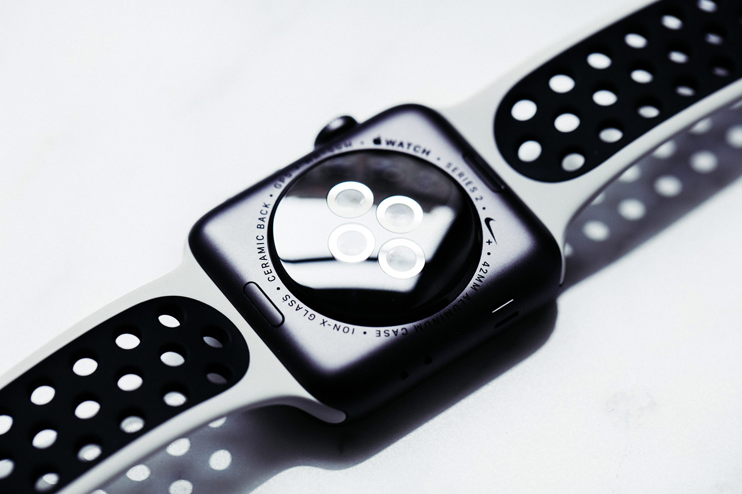 Apple Watch Control Center customization and other new features in watchOS 5 were presented during the WWDC 2018 keynote
