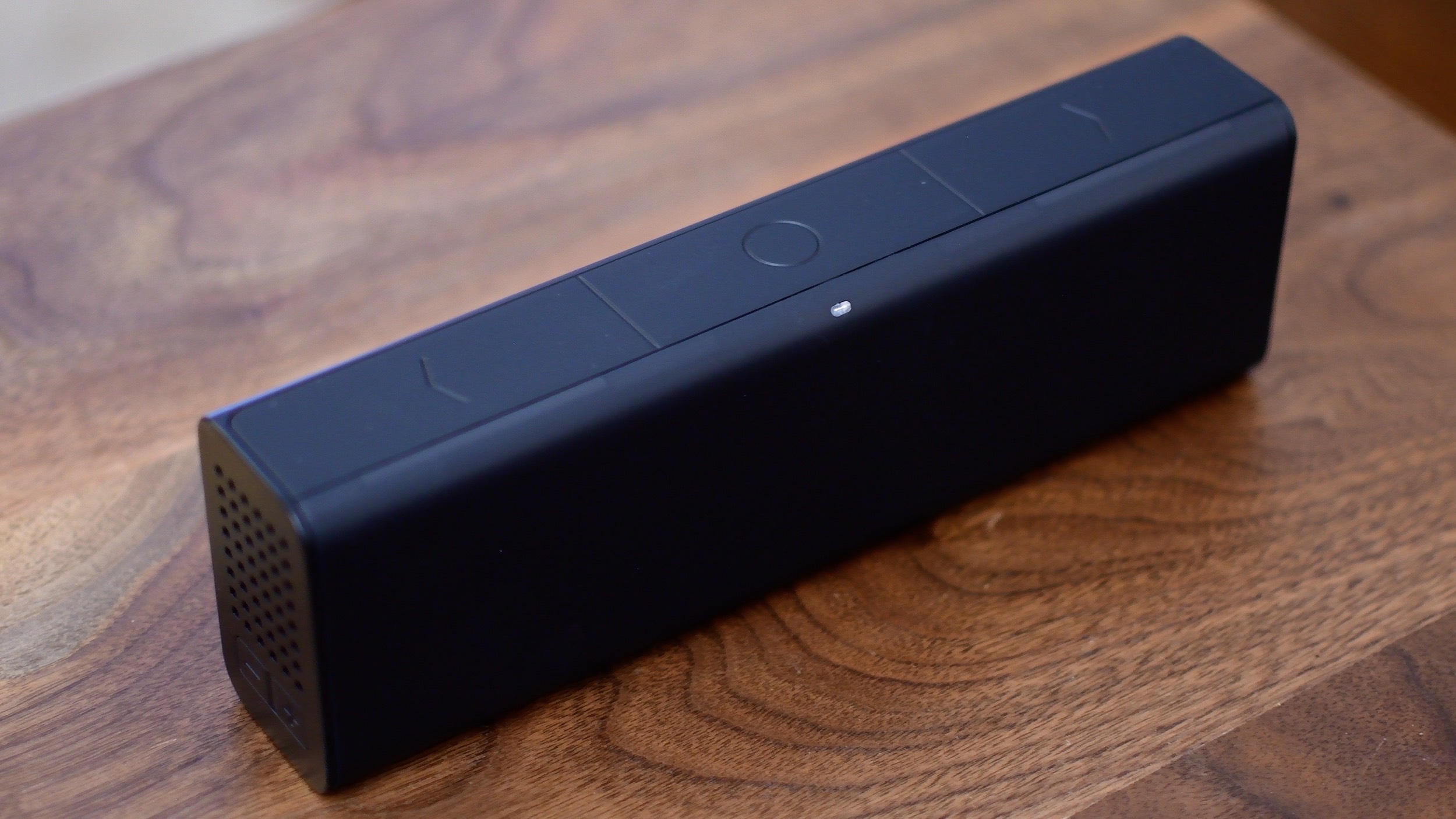 Review: LaMetric Time is a Bluetooth speaker, smart clock, and so 