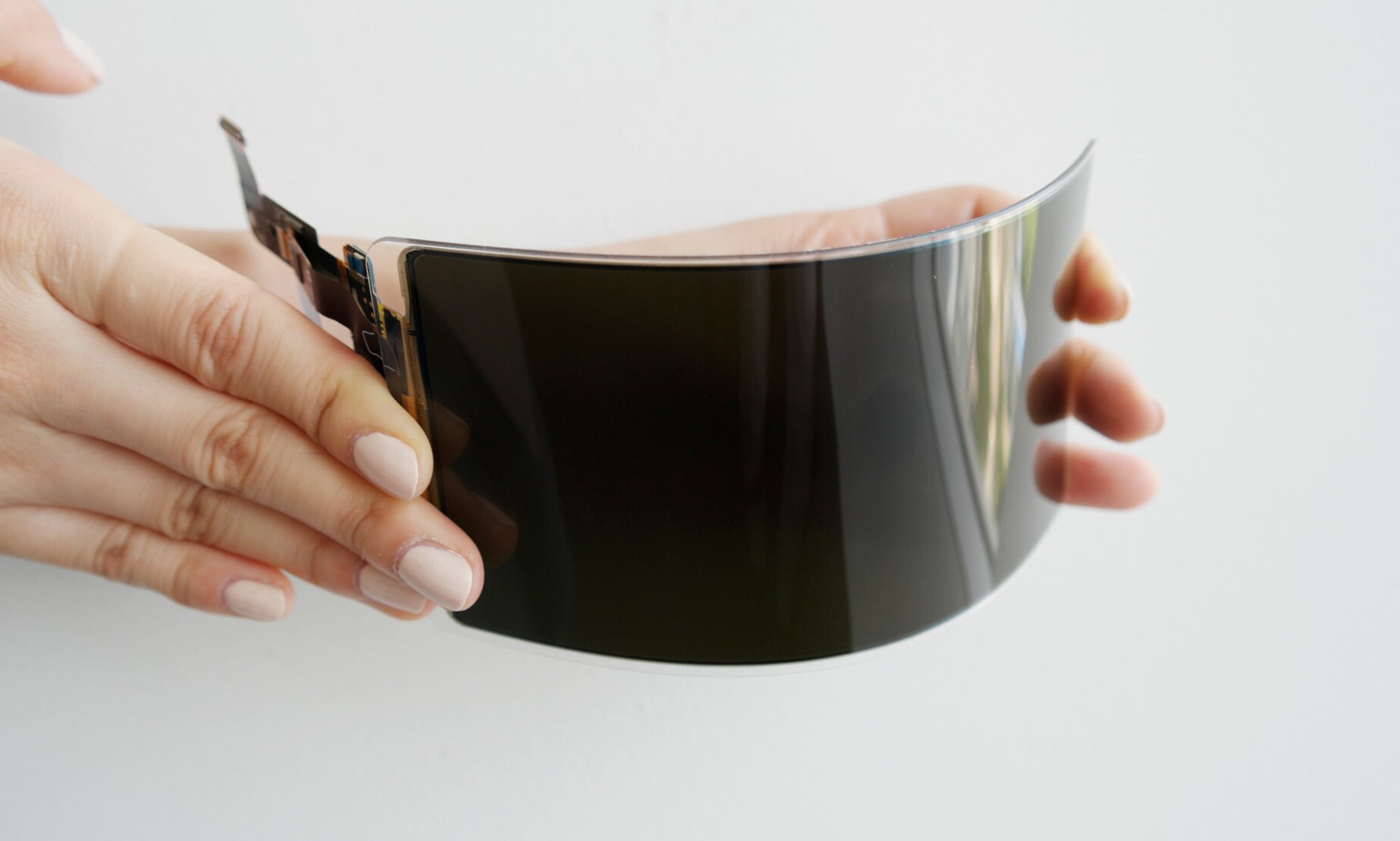Samsung Display has created what it claims to be an unbreakable flexible OLED panel for smartphones
