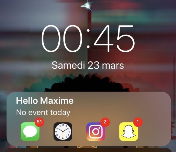Centurion: A Lock screen widget that displays notifications and events ...