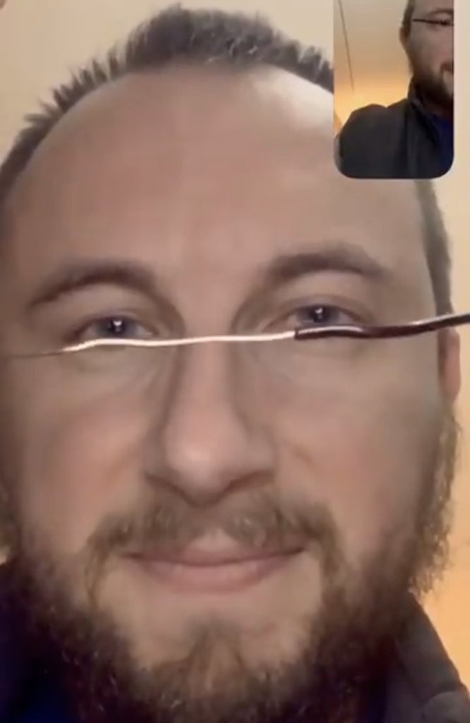 FaceTime eye contact correction -glasses example