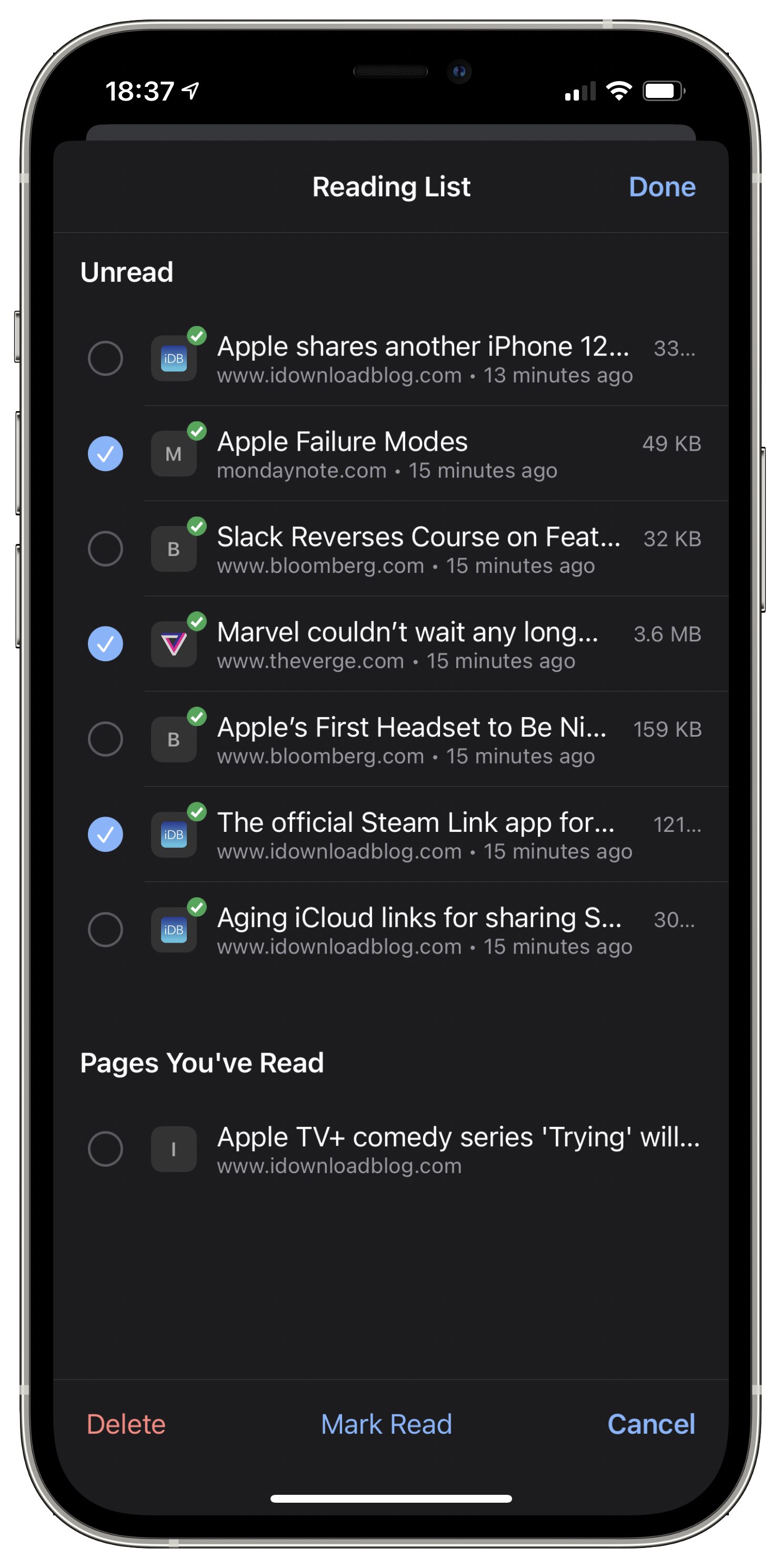 An iOS 14 screenshot illustrating Reading List management in the Google Chrome browser with the Add to Reading List option on the iPhone