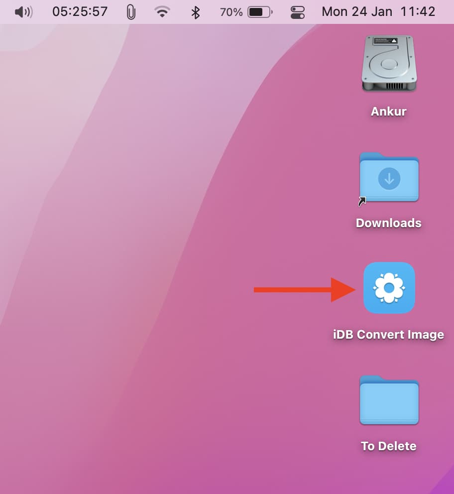 Run shortcut from Mac's desktop