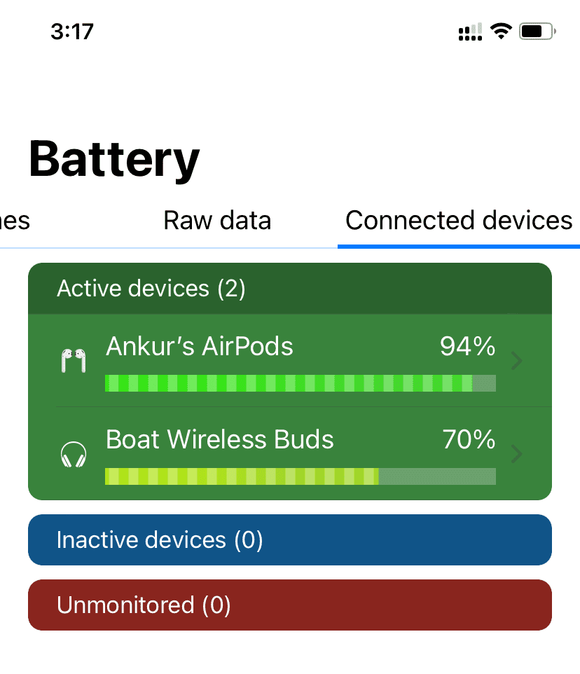 Battery Life app showing the battery percentage of connected devices on iPhone