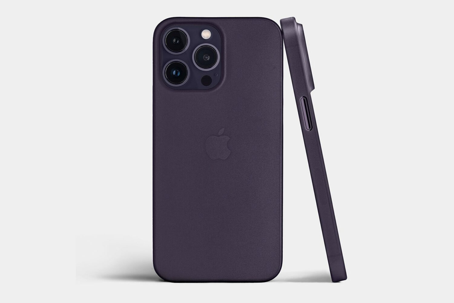The back and profile of a deep purple iPhone 14 Pro Max in Totallee's clear case