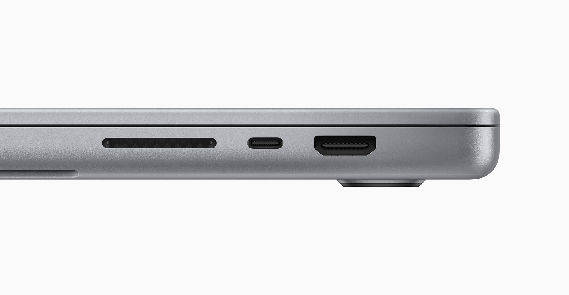2023 MacBook Pro HDMI 2.1 port.
