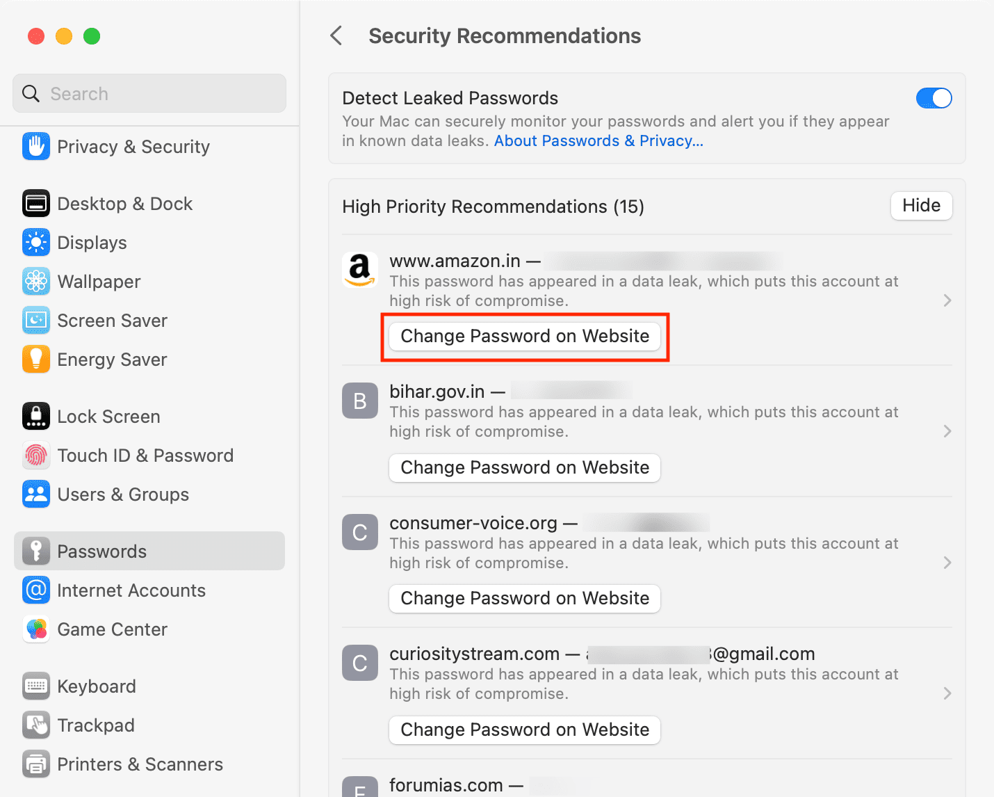 Change compromised password option in Mac Password settings