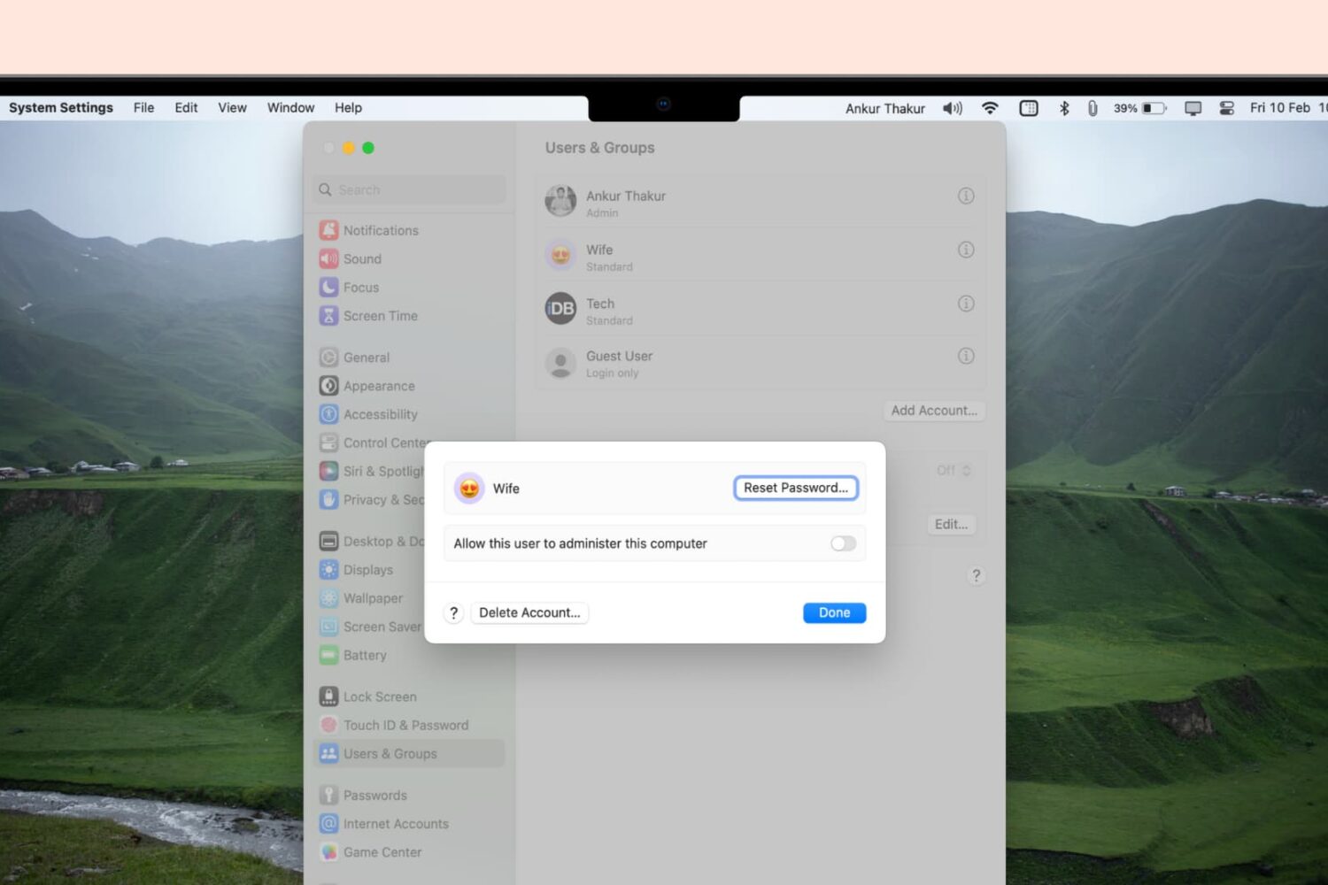 Delete user account on Mac
