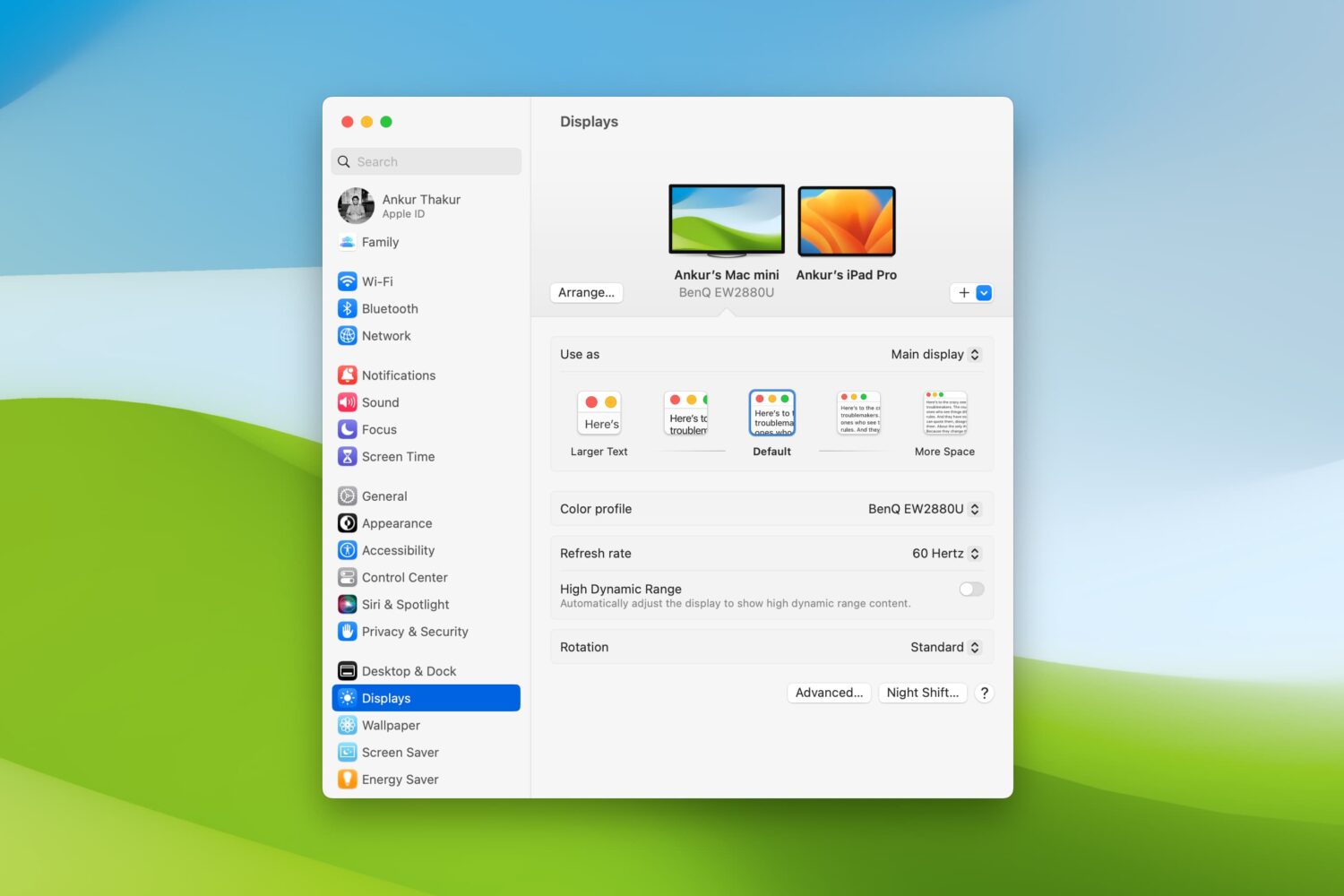 Displays settings on Mac