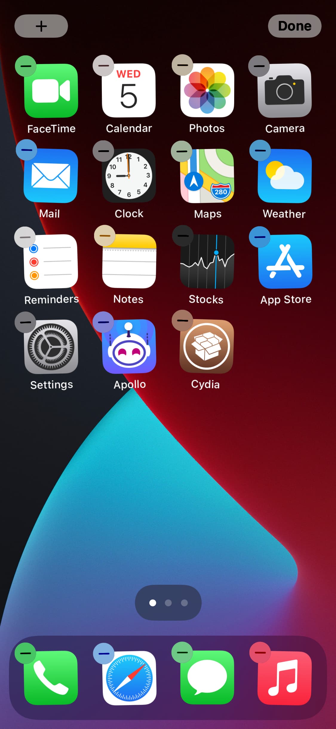 AppColorClose colorized Home Screen editing buttons.