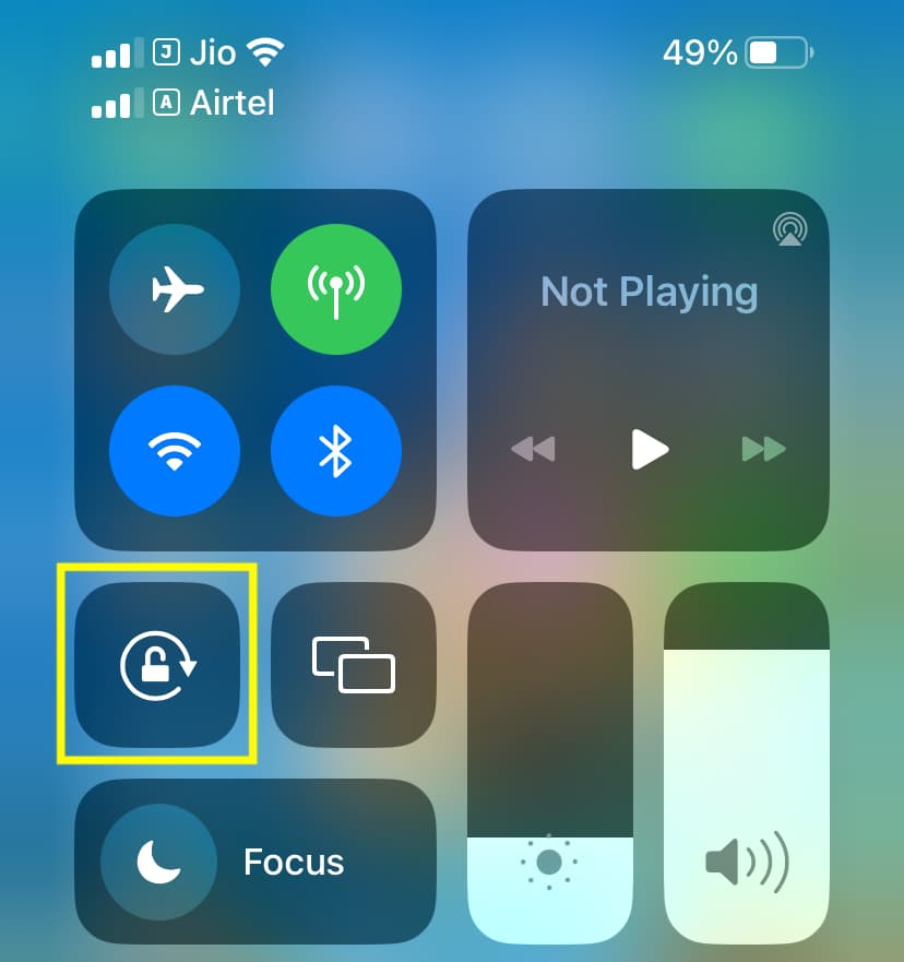 Turn off screen rotation lock from iPhone Control Center
