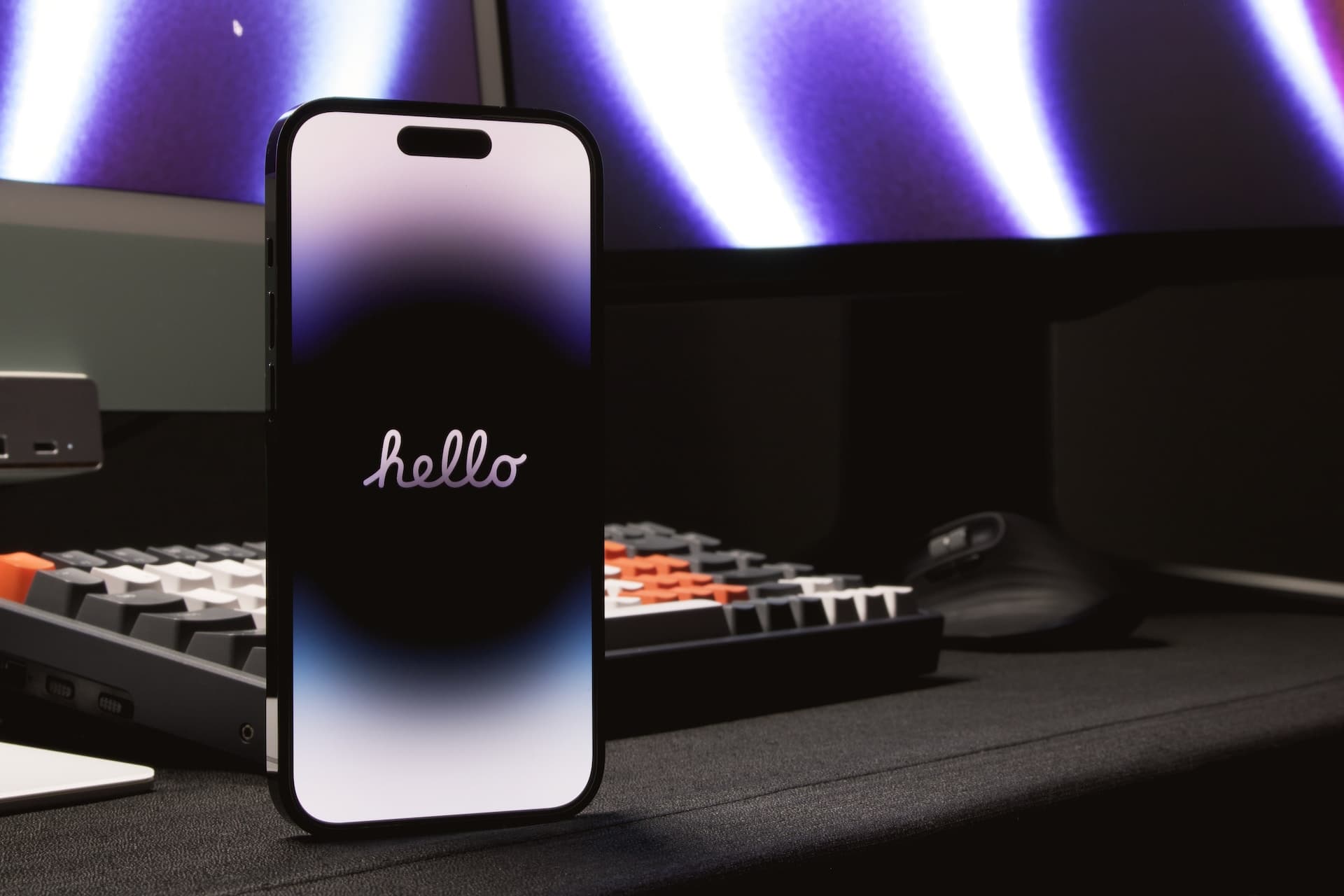 iPhone 14 Pro on the initial 'hello' screen