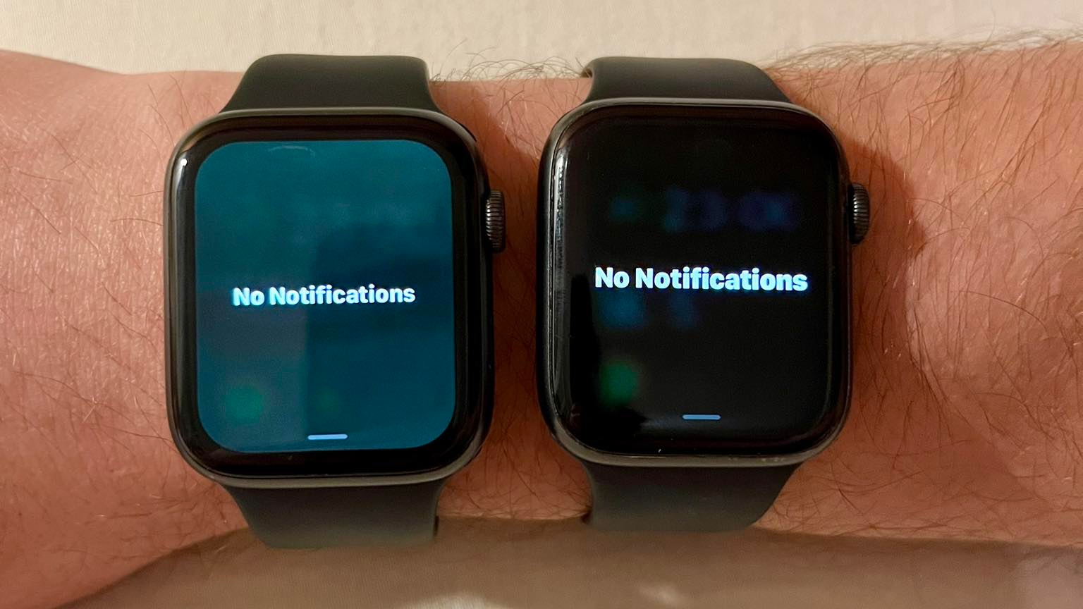 Strange Apple Watch display tint after installing watchOS 9.5? You’re not alone
