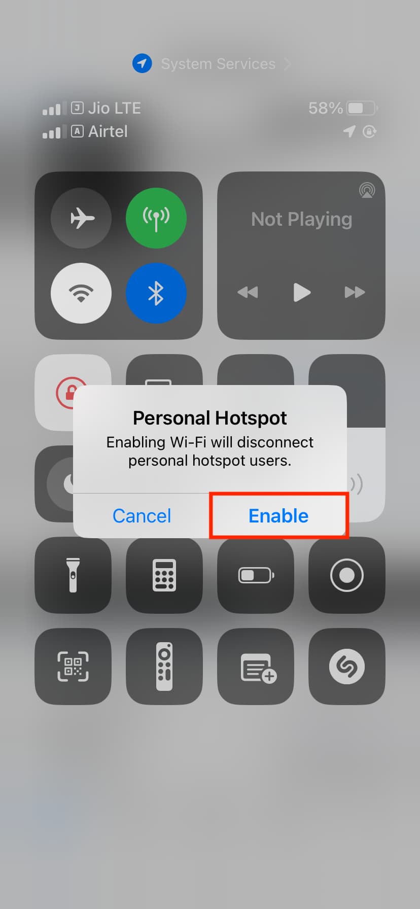 Enabling Wi-Fi will disconnect personal hotspot users alert on iPhone