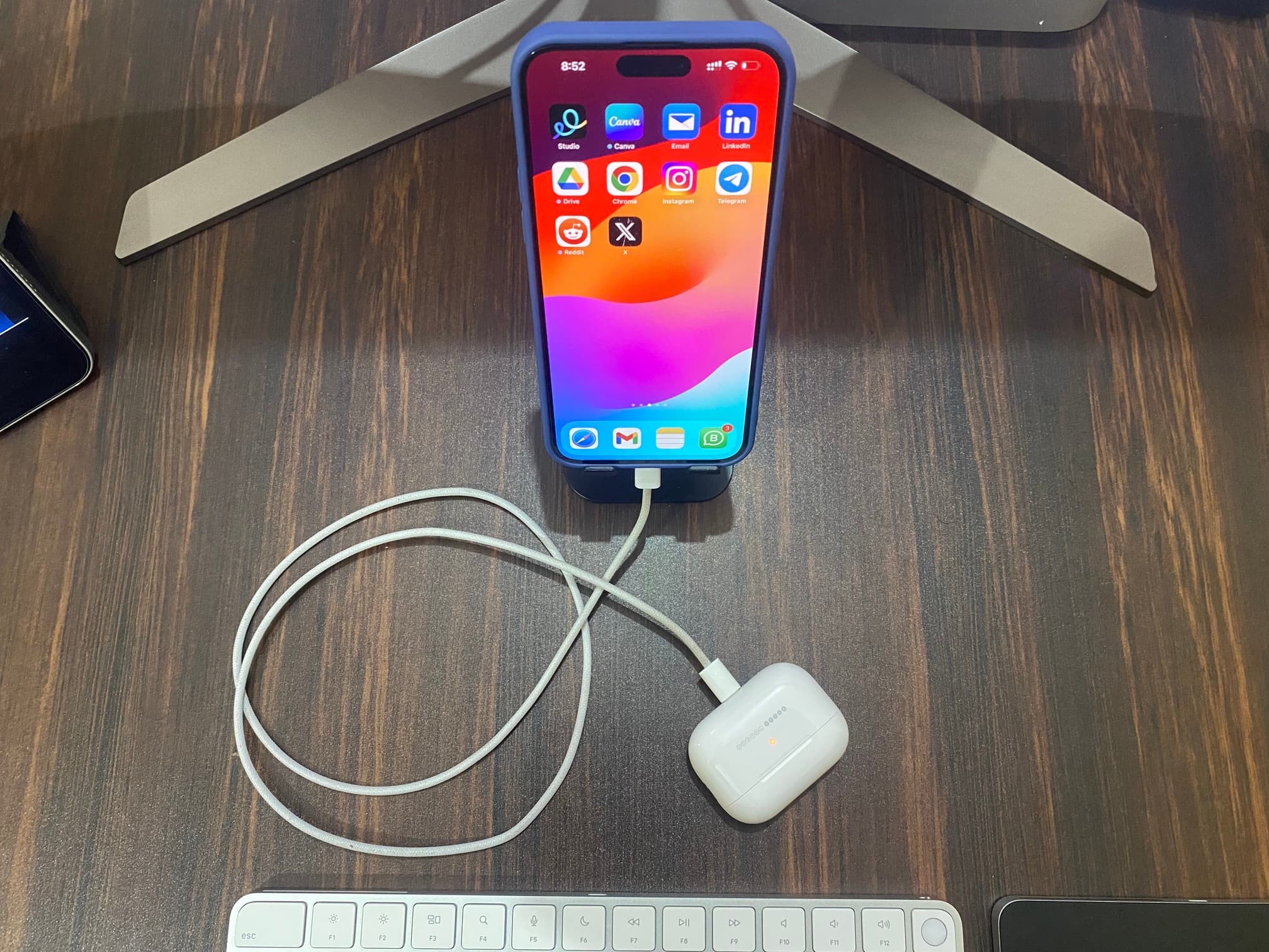 Charging AirPods Pro with iPhone 15