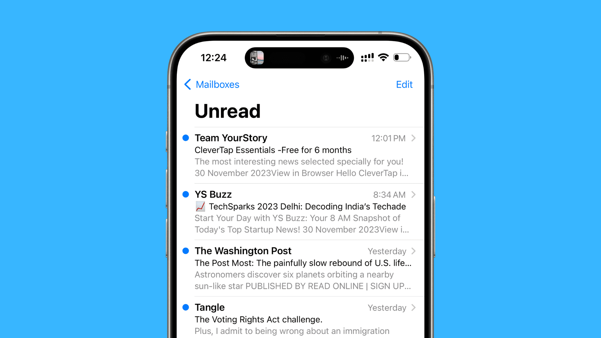 Unread emails in Mail app on iPhone