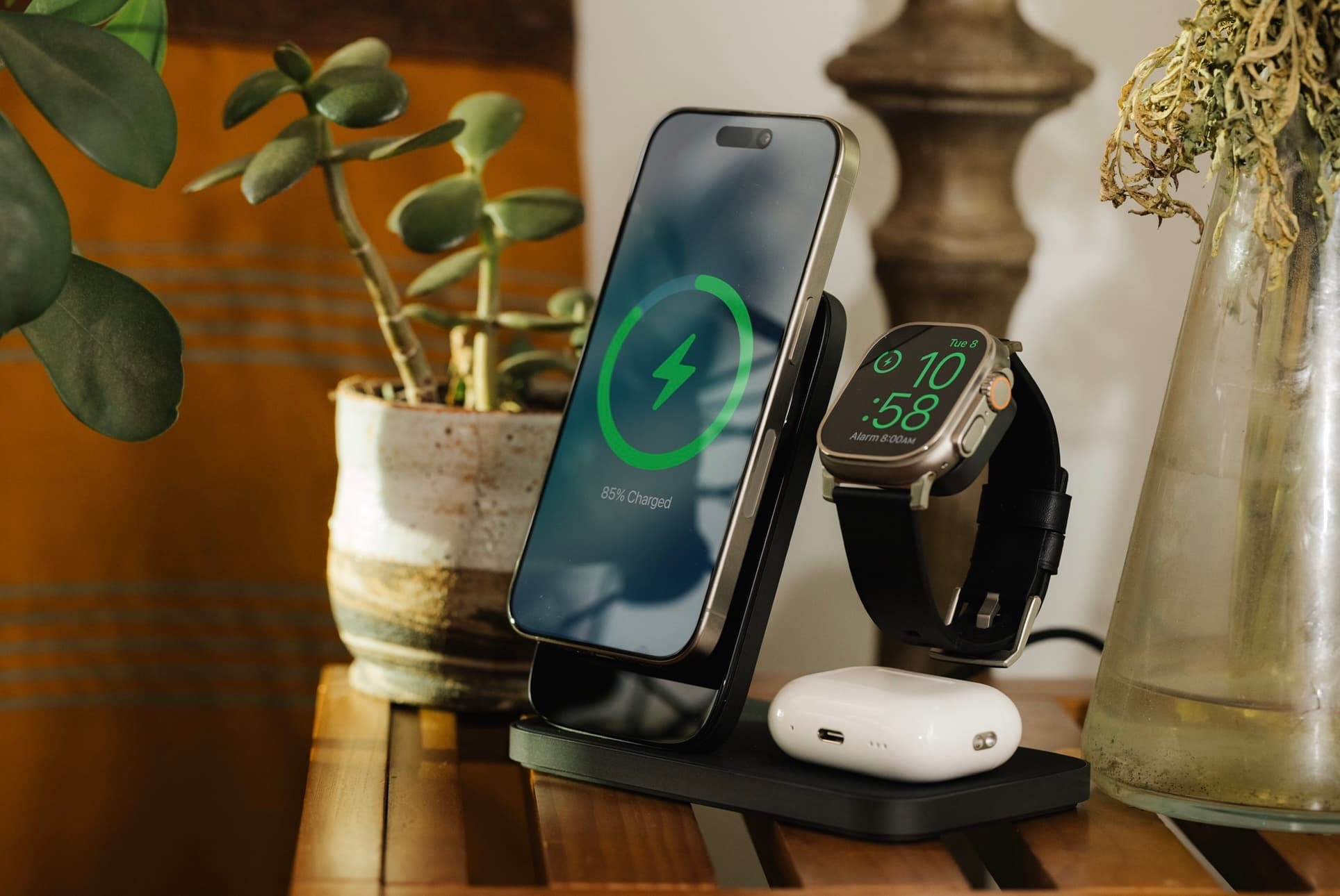 Nomad’s new Stand One Max 3-in-1 charger features 15W MagSafe, Apple Watch fast-charging, & AirPods charging