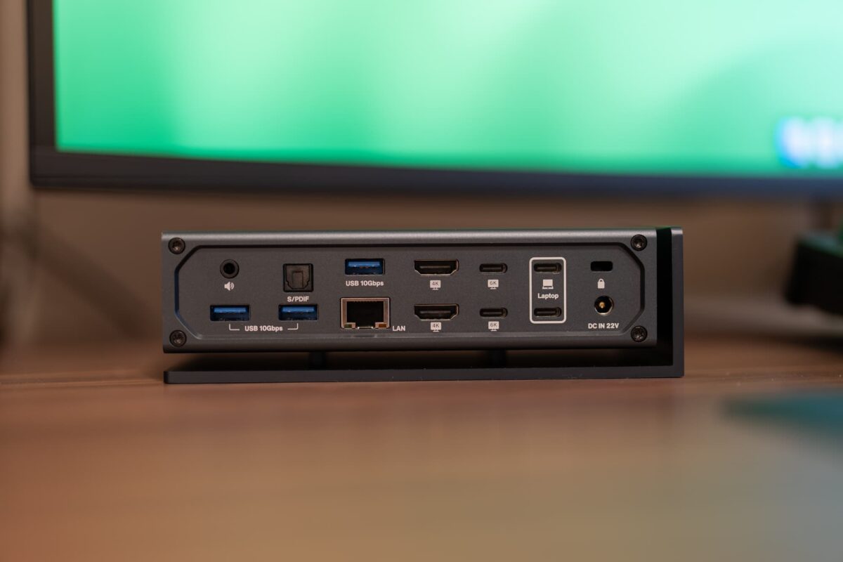 iVanky FusionDock Max: A Thunderbolt Dock made specifically for Apple ...